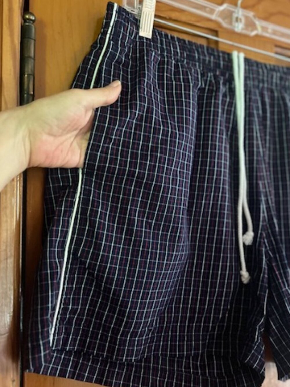 BOAST SWIM SHORTS TRUNKS Plaid W/ Wht Side Piping Logo Men's Large - Picture 3 of 8